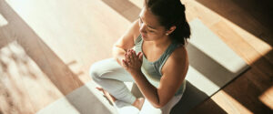 óleos essenciais para yoga e meditação